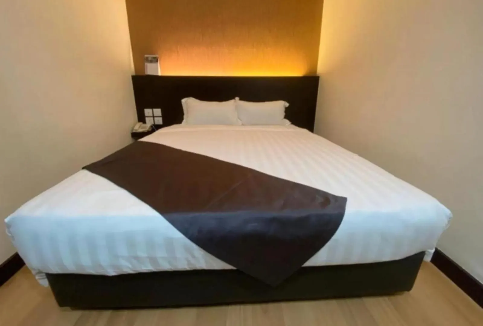 ג'והור בהרו Hotel Ezzyhome Kebun Teh מלזיה